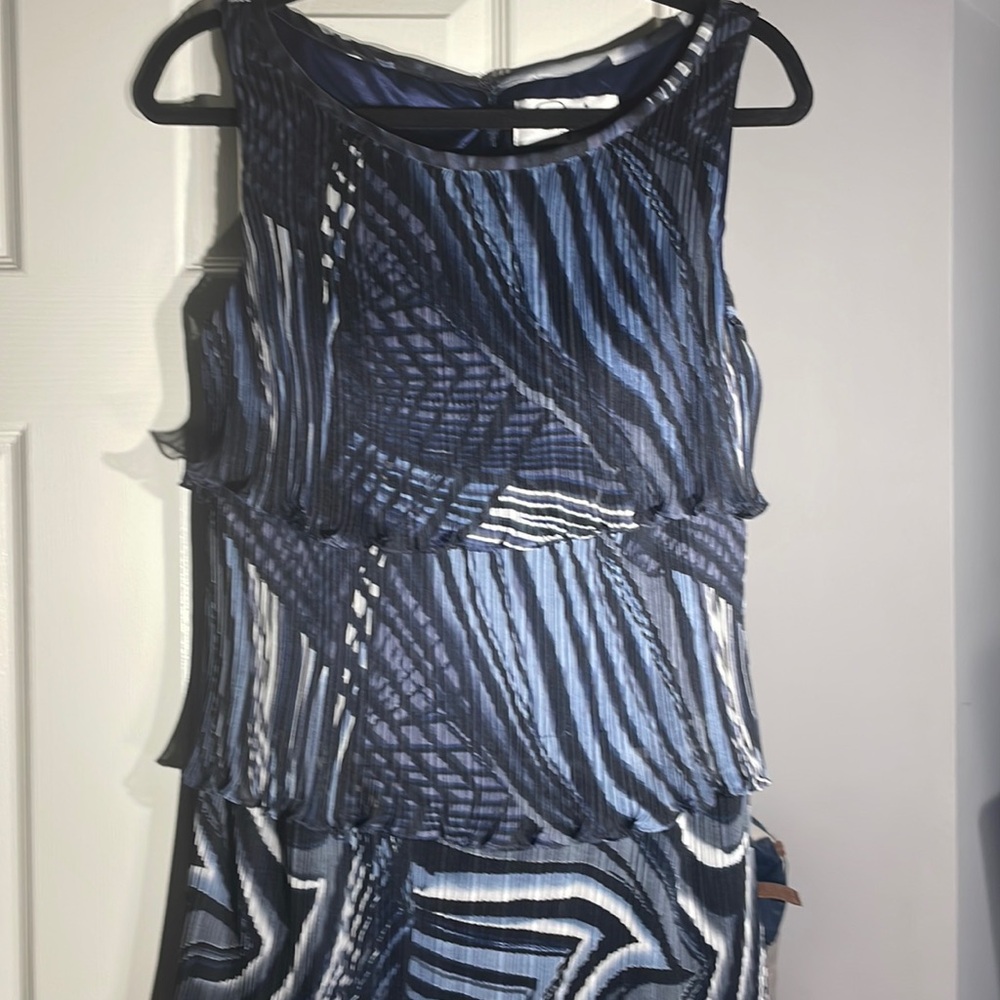 Women’s dress in multi blues